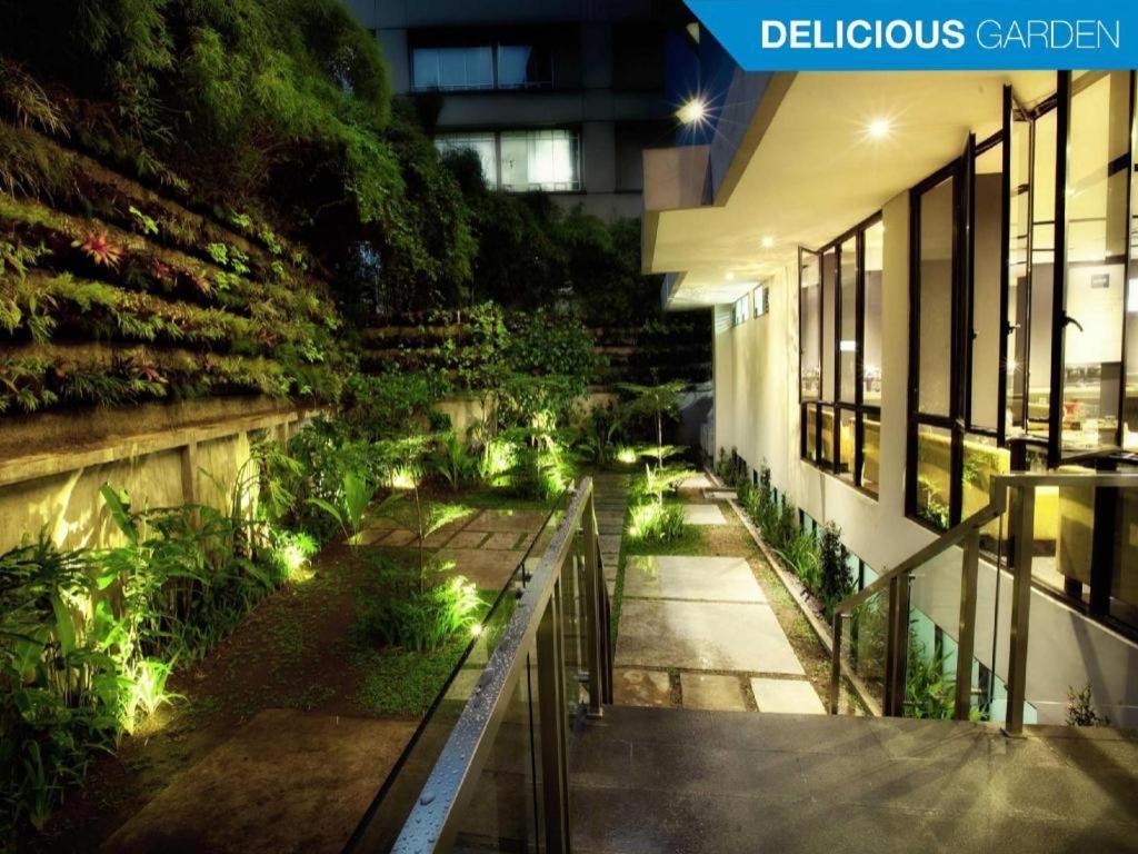 Indies Hotel Бандунг Экстерьер фото