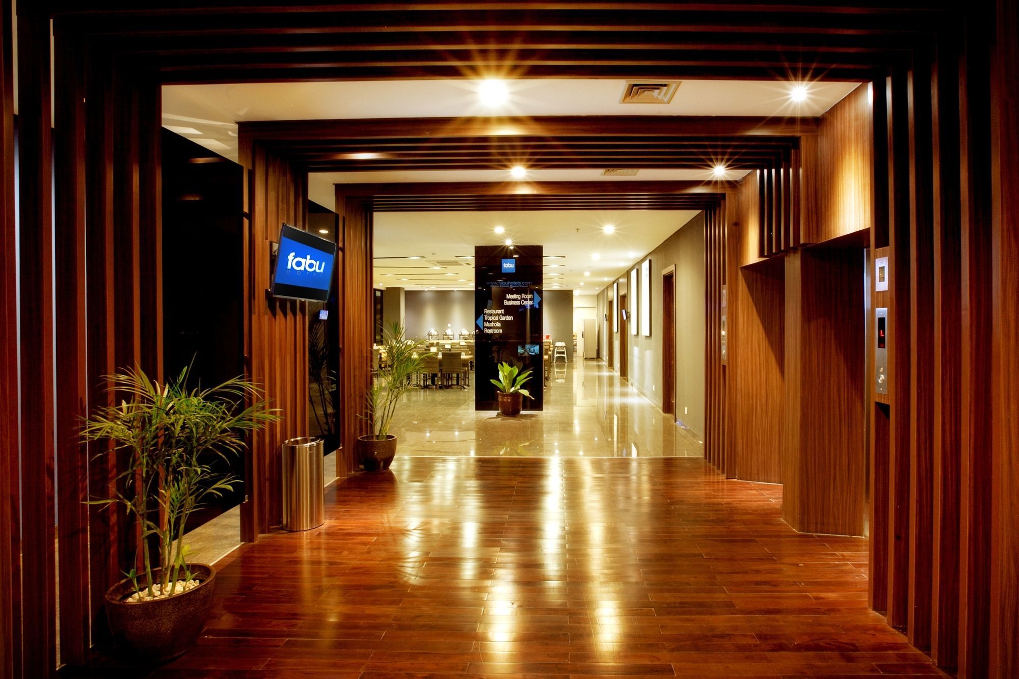 Indies Hotel Бандунг Экстерьер фото